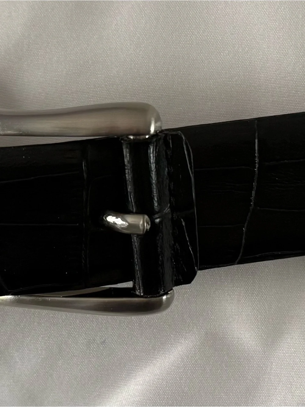 Men's Black Croc-Embossed Genuine Italian Leather Belt with Silver Buckle 44